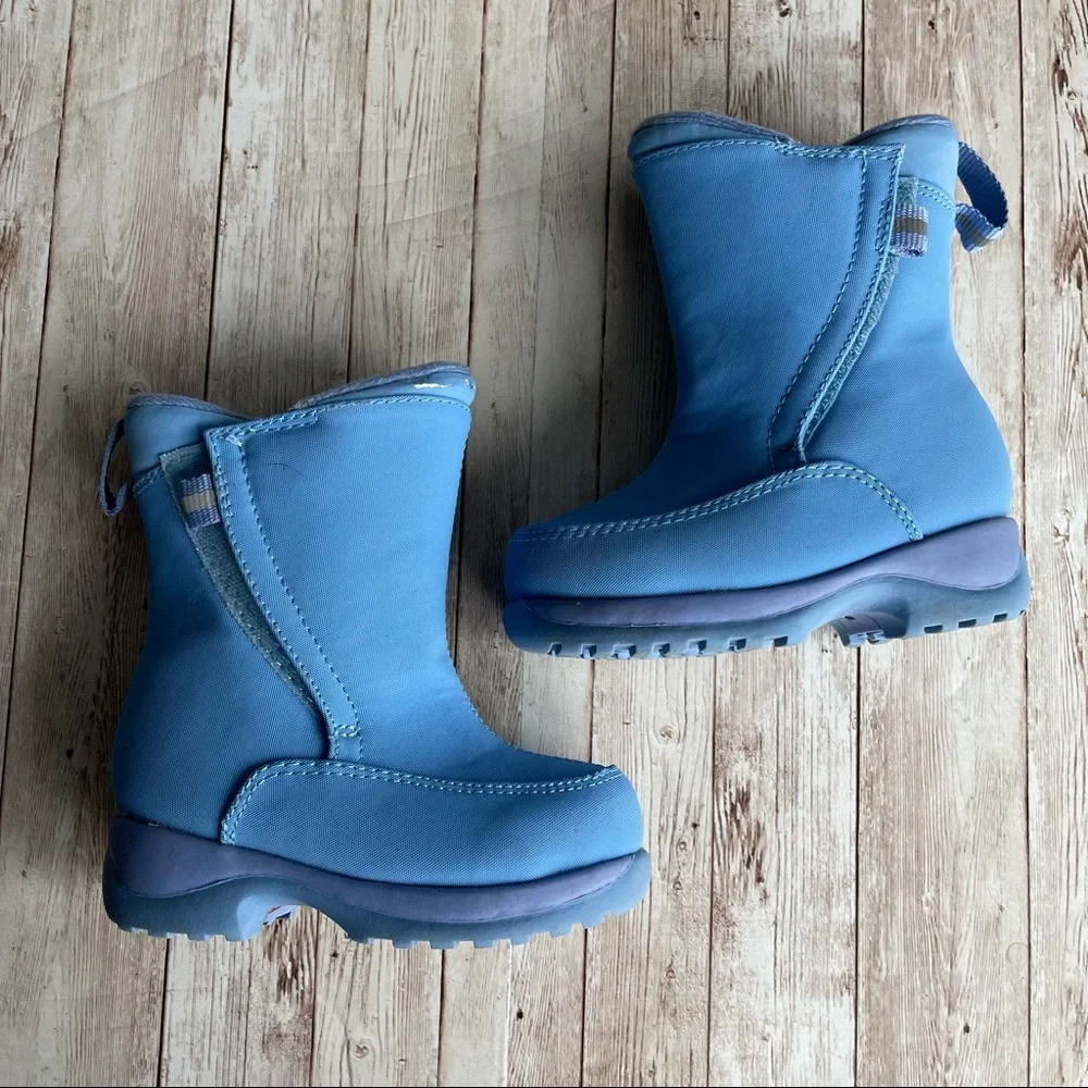 PREOWNED LAND’S END BLUE PURPLE EASY ON AND OFF SNOW WINTER BOOTS SIZE 7 KIDS